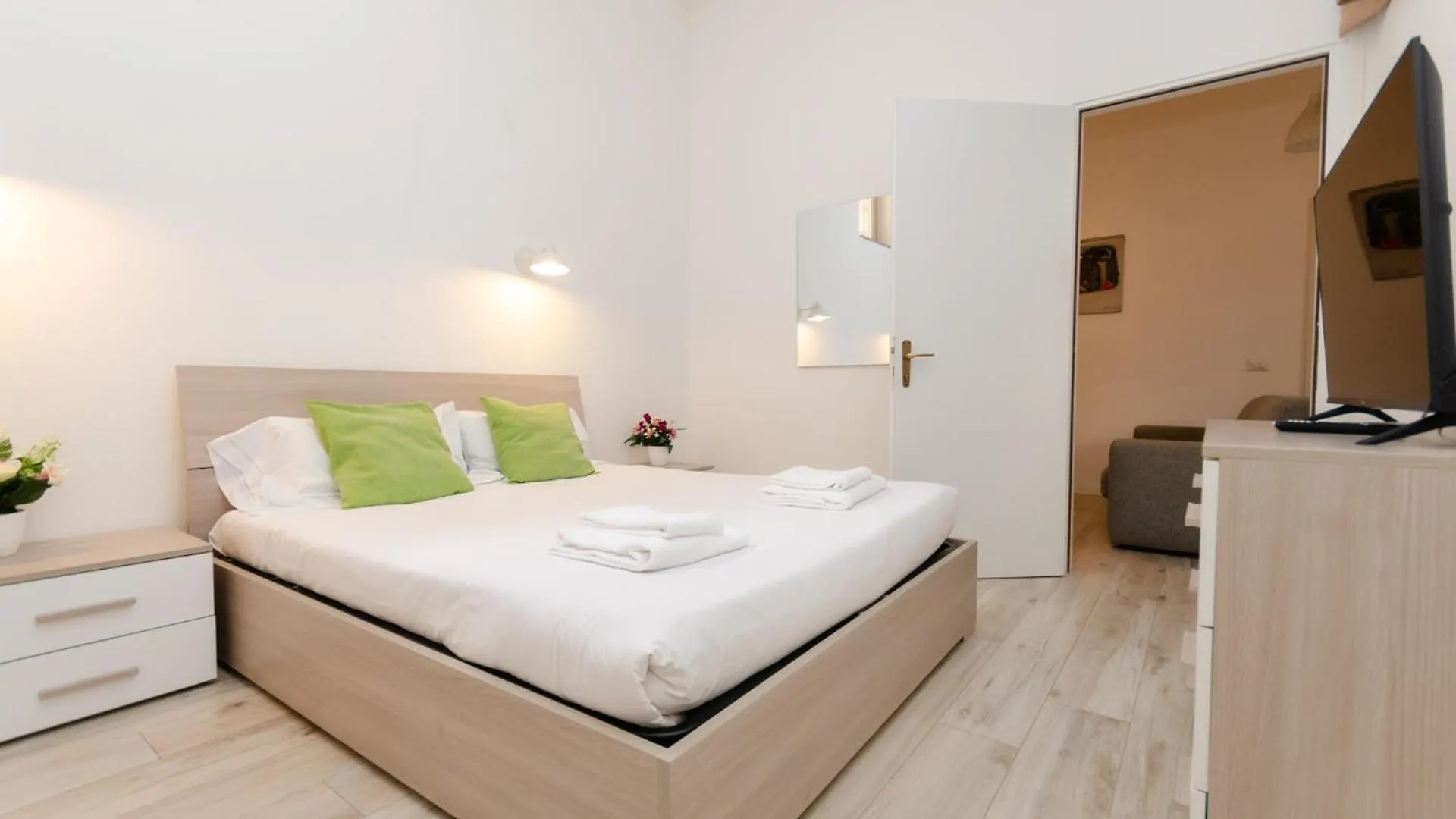 Vivimihome - Duomo Cioffi House Residence Milano